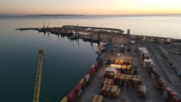 Record volumes at BCT and TIV in 2013